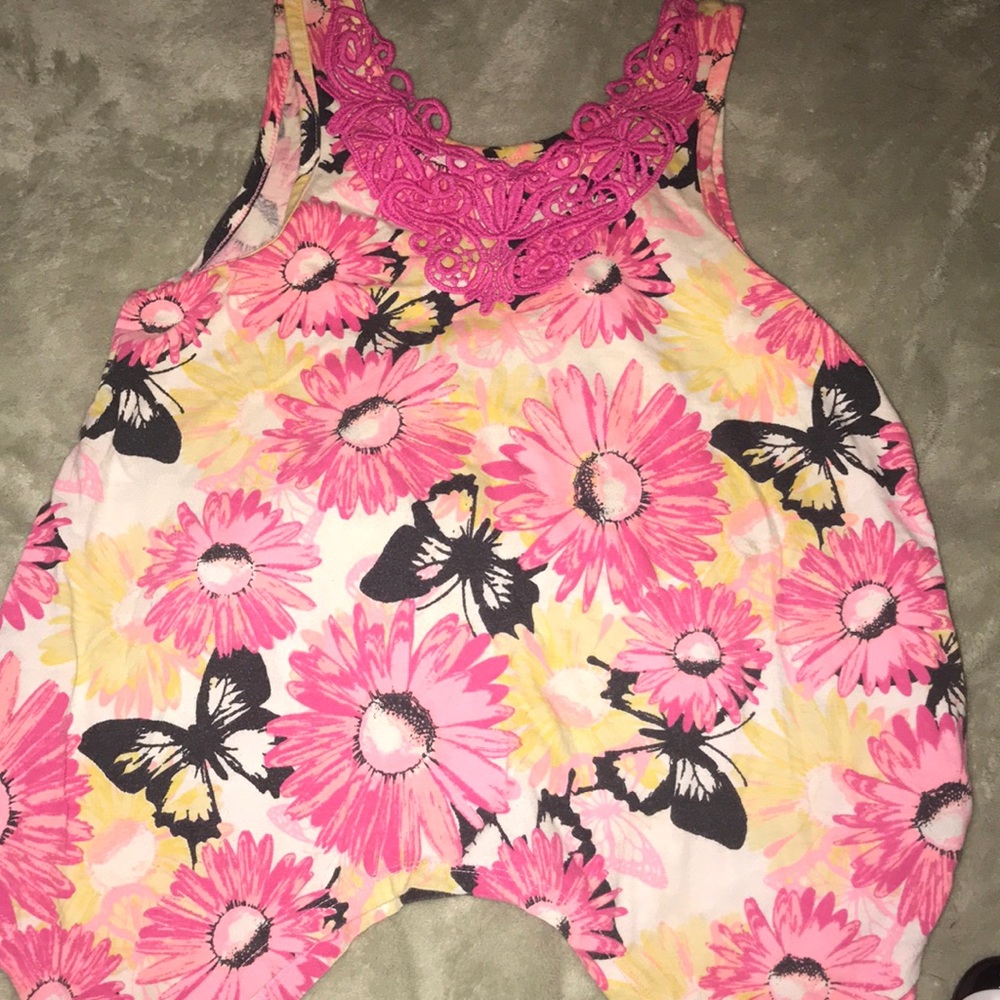 cute girls tank with tie in front or sides